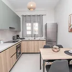 Cozy Apartment *